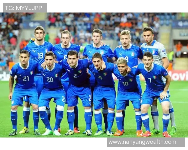 足球明星庆祝瞬间精彩合集展现激情与荣耀的完美时刻 足球明星庆祝瞬间精彩合集展现激情与荣耀的完美时刻