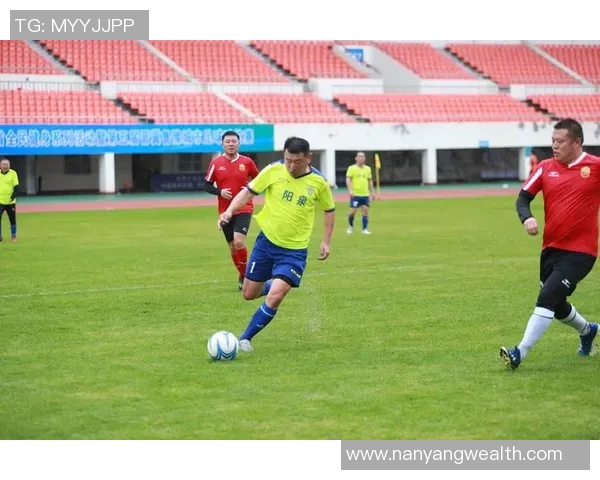足球明星的成长之路:他们在场外学习什么才能更出色 足球明星的成长之路:他们在场外学习什么才能更出色