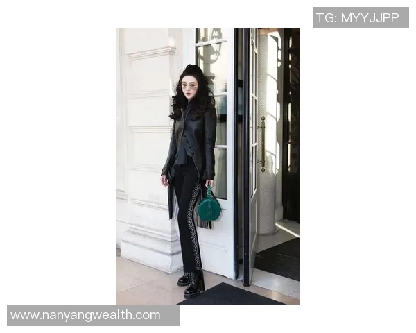 足球明星时尚穿搭解析探秘美式风格的魅力与个性 足球明星时尚穿搭解析探秘美式风格的魅力与个性