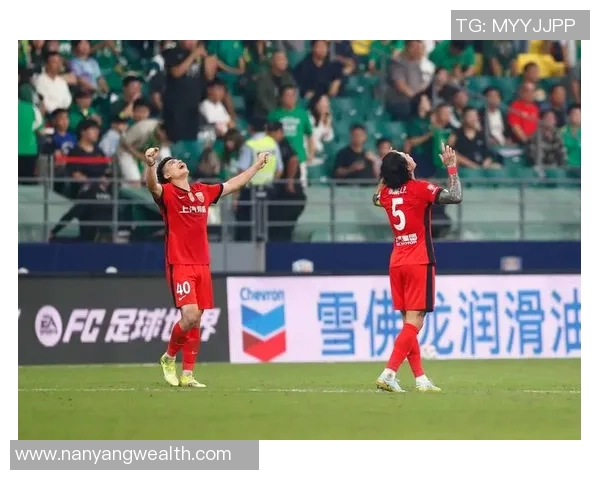 足球专题：聚焦上海足球队的技术